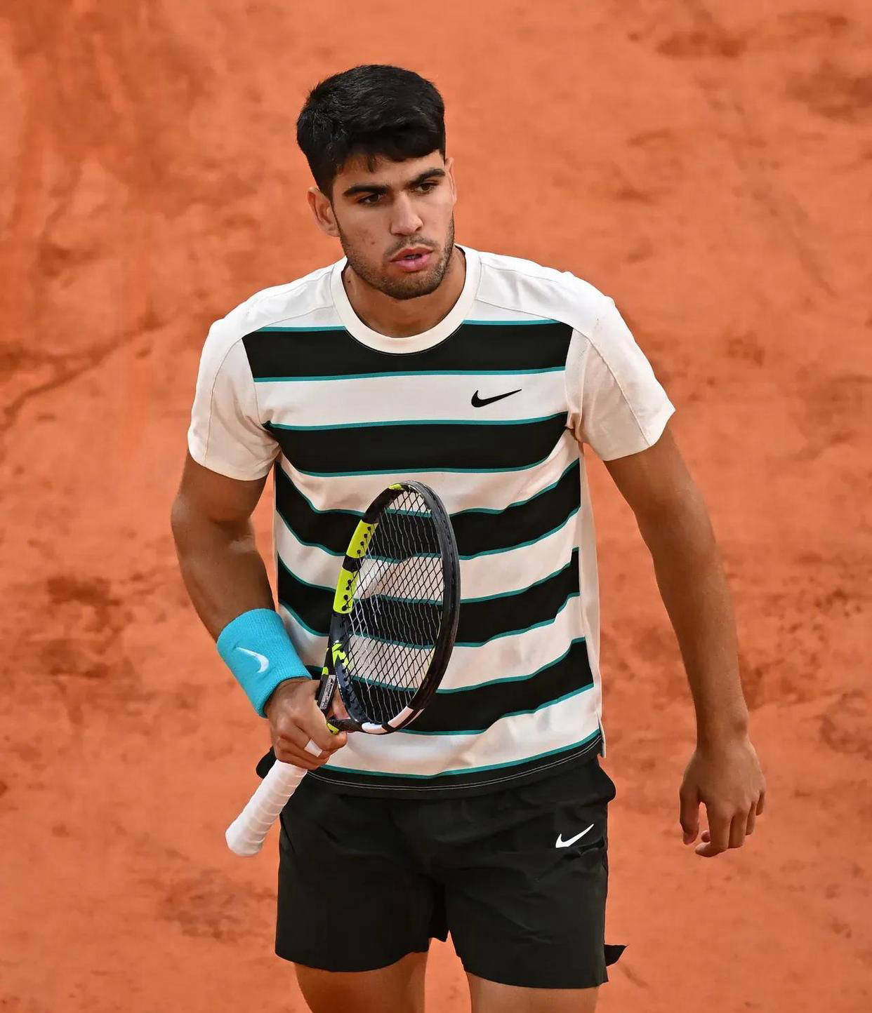 世俱杯改制-关于德国队表现出色,以小组第一轻松晋级的信息