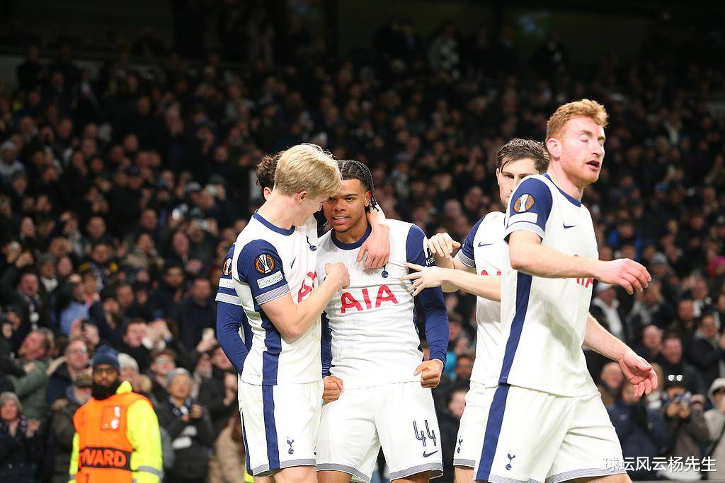 世俱杯时间-欧预赛实力对比分析:英格兰vs西班牙谁更胜一筹?