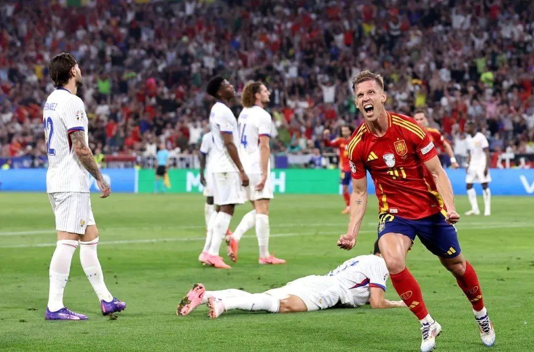 英格兰队凭借进攻火力，成功夺得欧洲杯冠军