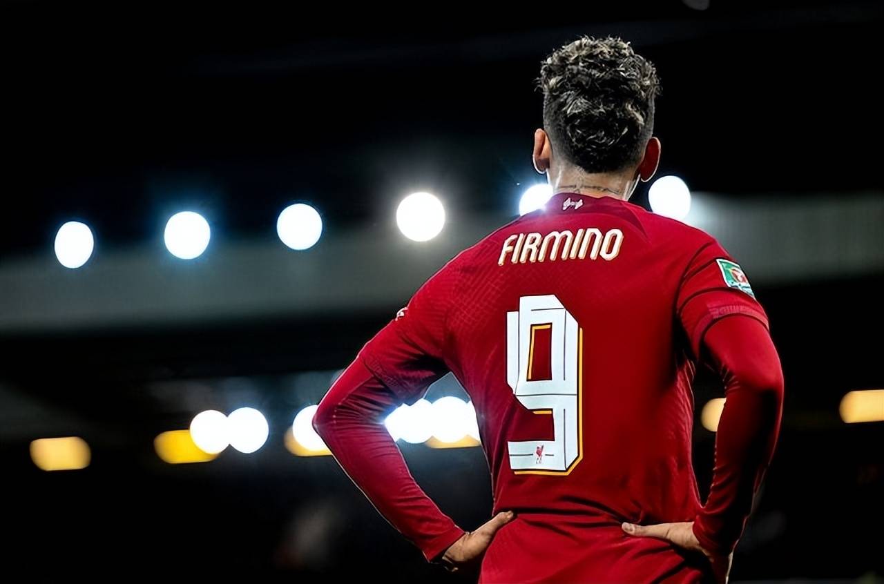 世俱杯-爵士队在重要比赛中再次露出锋芒