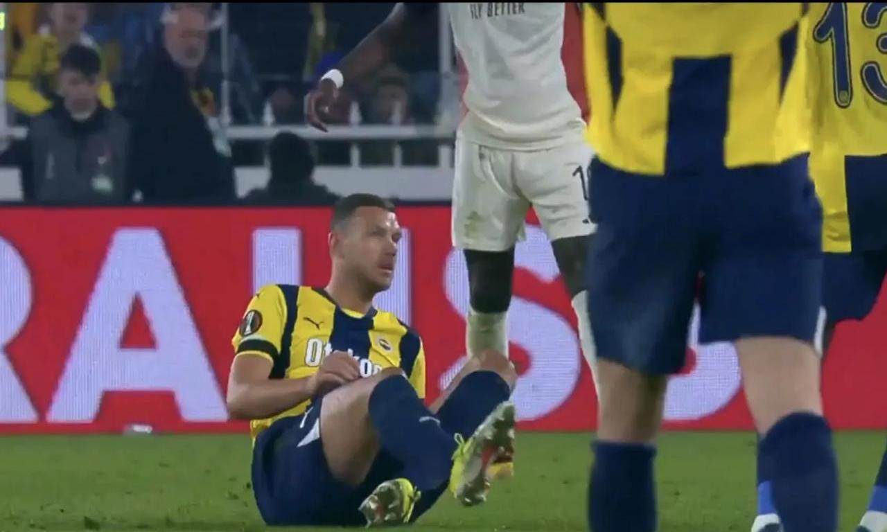 汉中佳兆业主场击败对手,取悦主场球迷 汉中佳兆业主场击败对手,取悦主场球迷