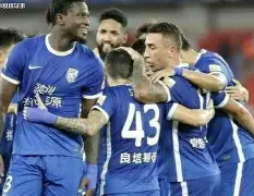 世俱杯-火神主场艰难击败切沃,保持领头羊位置