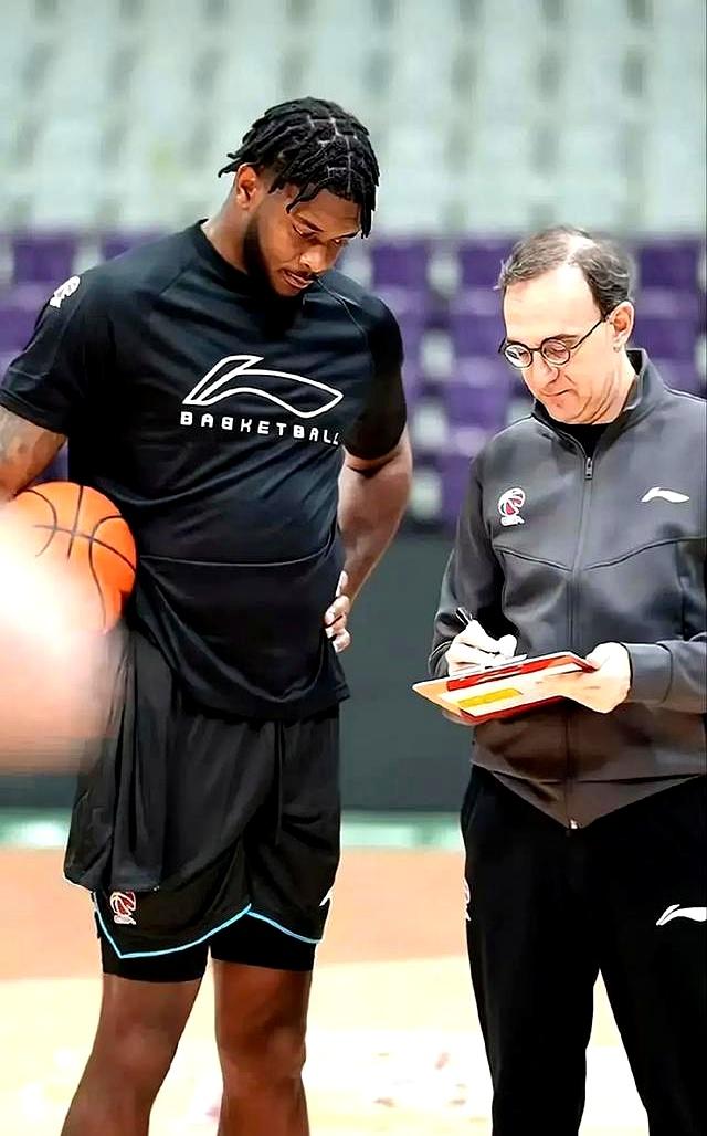 世俱杯改制-北美篮球联赛季后赛即将开打,东部强队备战出征的简单介绍