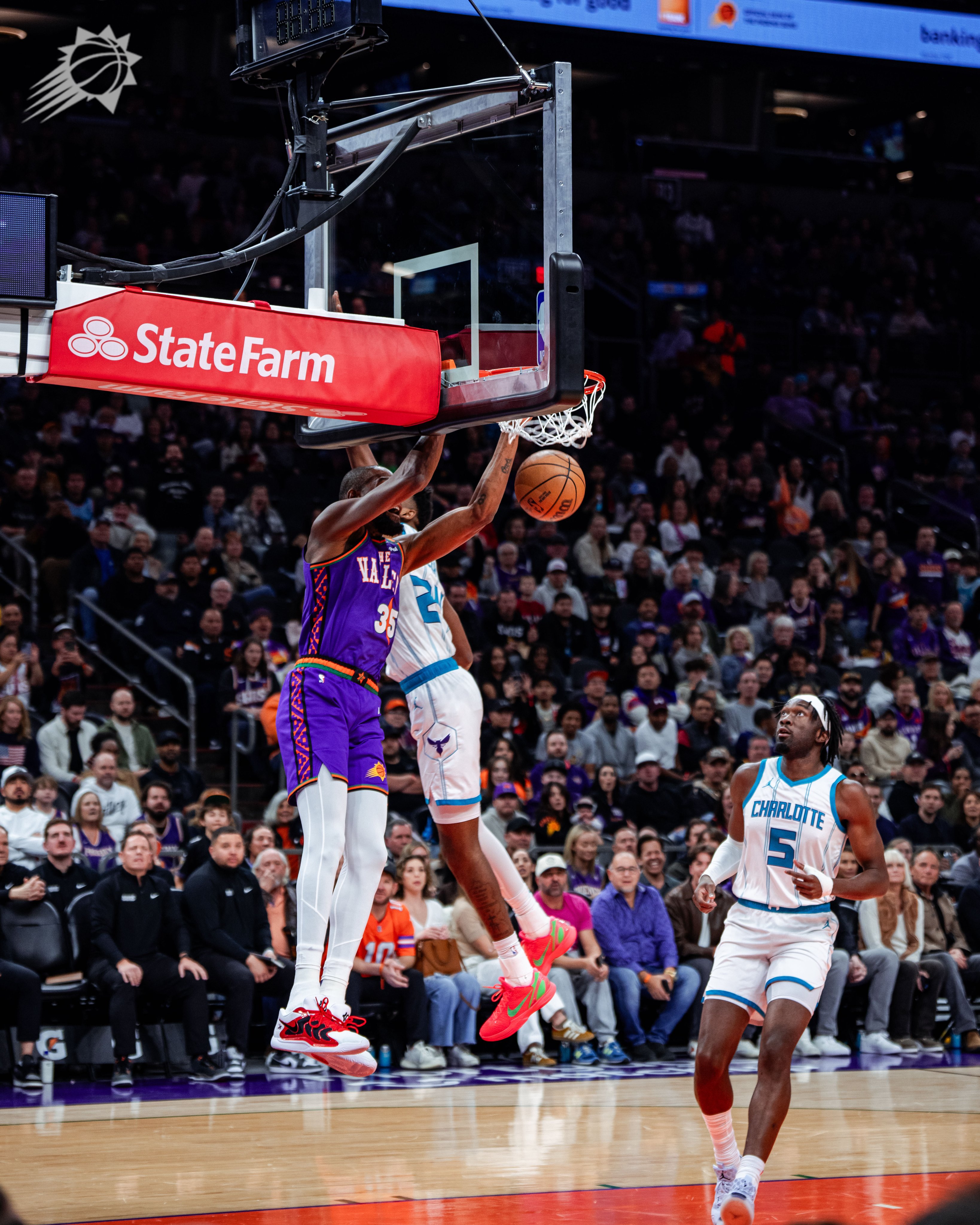 关于篮网主场小胜黄蜂，杜兰特表现抢眼取得比赛胜利的信息