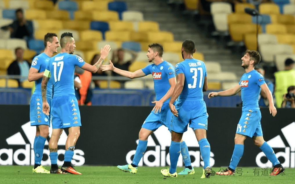 那不勒斯主场大捷,稳固前四位置 那不勒斯主场大捷,稳固前四位置