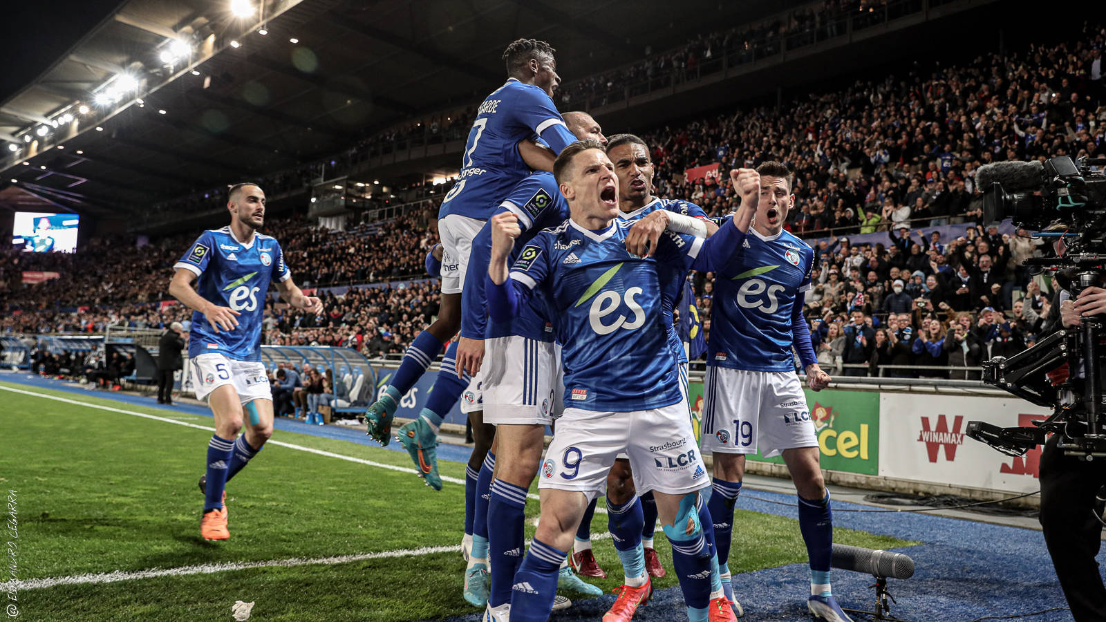 关于瓦朗谢纳客场胜斯特拉斯堡,继续保持榜首位置的信息 关于瓦朗谢纳客场胜斯特拉斯堡,继续保持榜首位置的信息