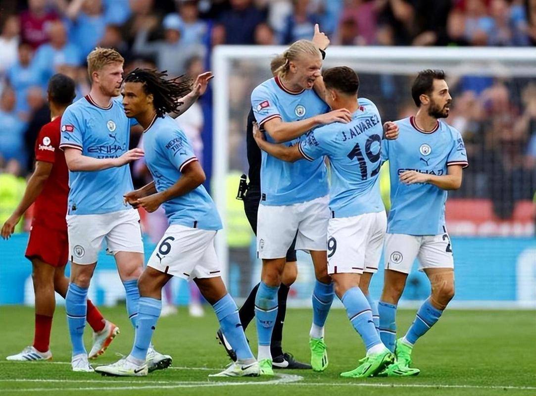 世俱杯2025-南安普顿被曼城重创，遭遇三连败