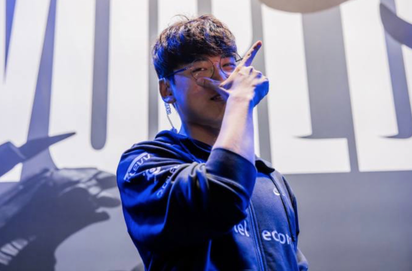 包含RNG鏖战KT,Gumayusi极限生还后反打宿命之战全球总决赛,锁定晋级资格的词条 包含RNG鏖战KT,Gumayusi极限生还后反打宿命之战全球总决赛,锁定晋级资格的词条