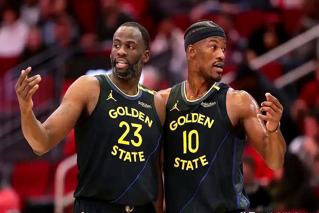 勇士快攻闯关,替补球员奋力突围 勇士快攻闯关,替补球员奋力突围