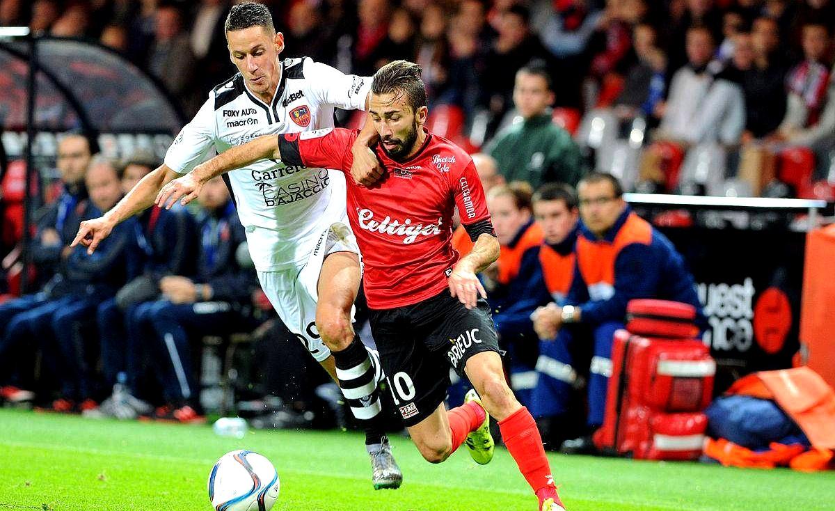 巴黎FC主场失利，领跑地位遭受威胁