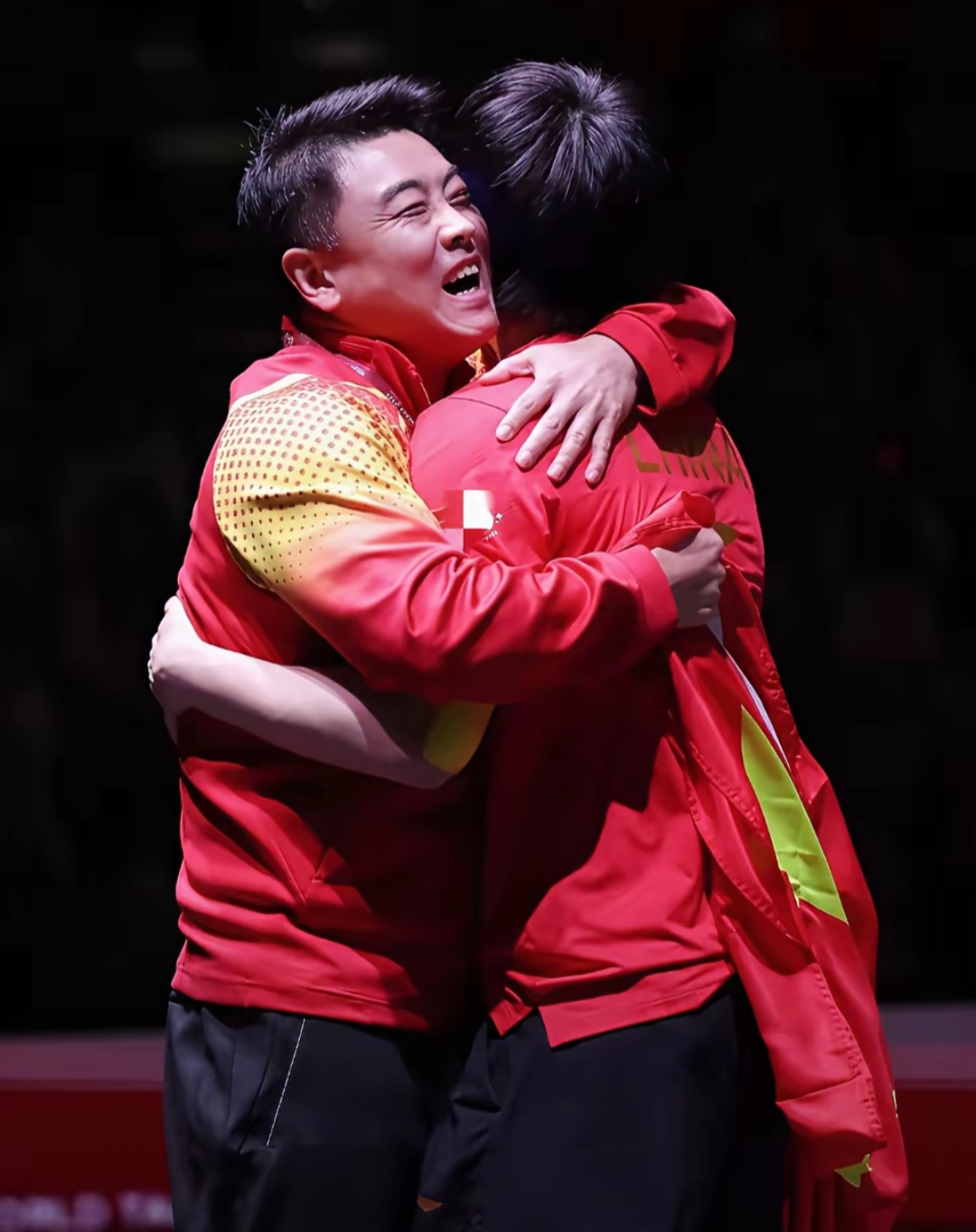 中国队横扫波兰队，王皓关键制胜