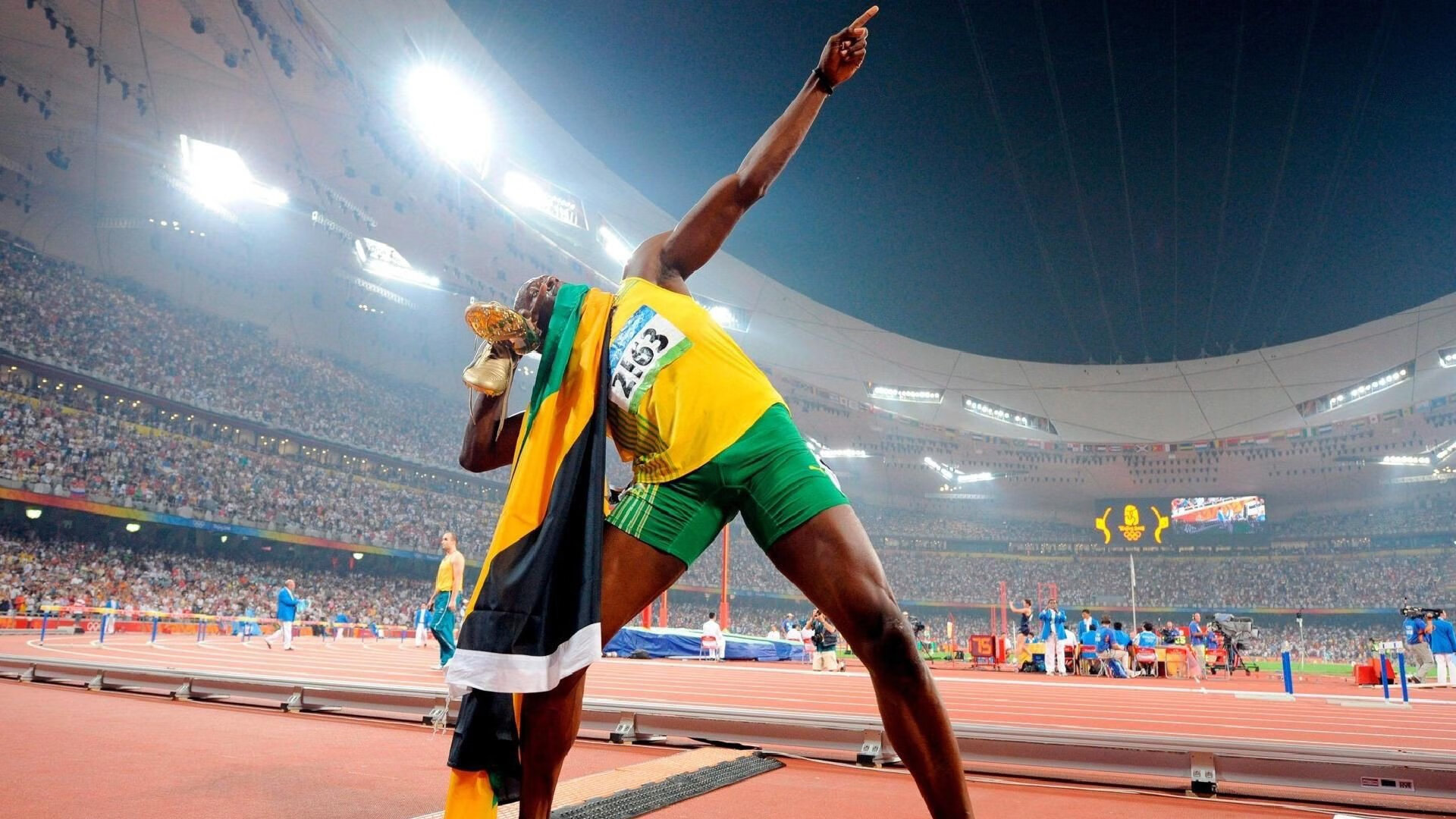 当马琳的火焰点燃绿茵场，日本队横扫德国背后的乒乓启示